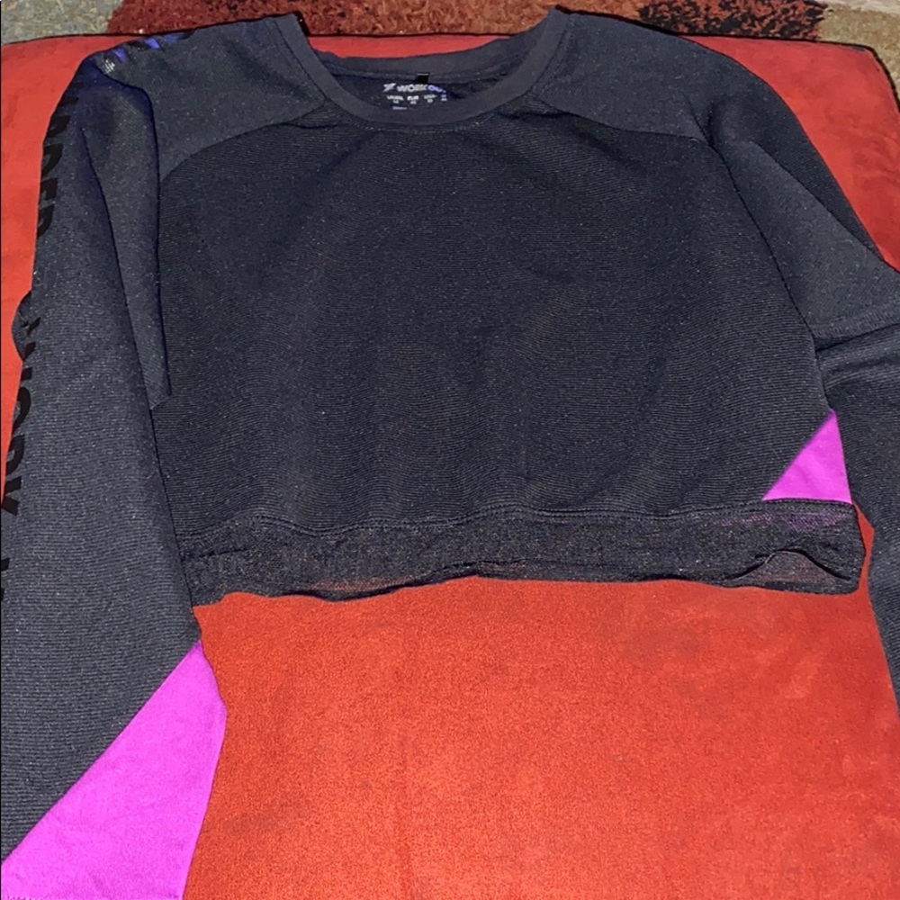 Crop top sweater